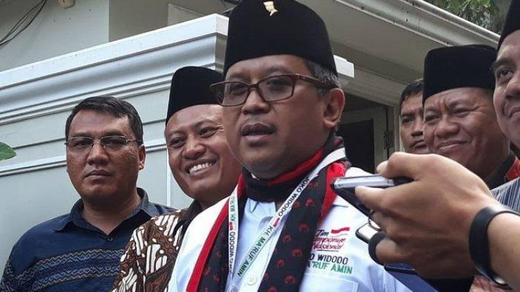 Hasto: Pak Prabowo dan Sandi Ahli Kritik, Tapi Tidak Punya Program Otentik