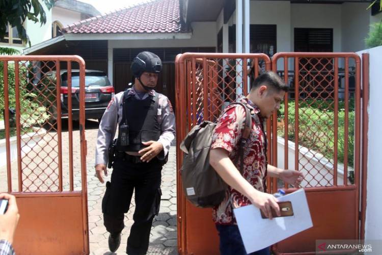 Bupati Solok Selatan: Saya Taat Hukum dan Hormati Proses Hukum KPK