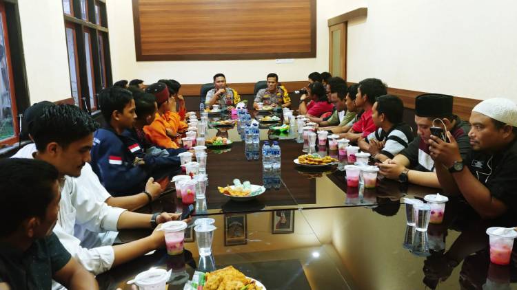 Kapolres Muarojambi Ajak Wartawan dan Mahasiswa Tangkal Hoaks