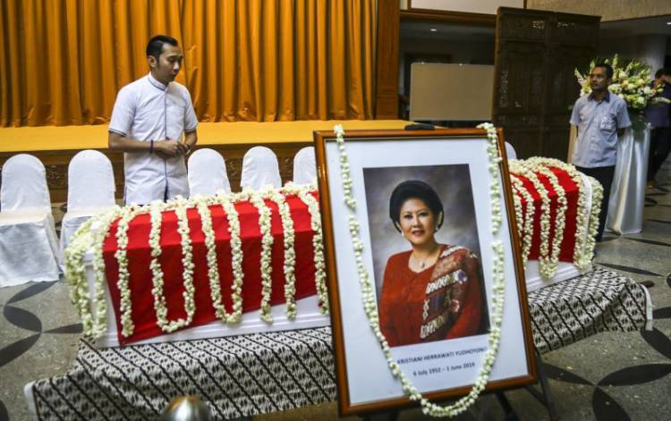 Jenazah Ani Yudhoyono Dimakamkan Minggu Siang di TMP Kalibata