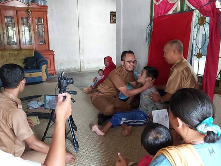 Rekam e-KTP Warga Keterbatasan Fisik, Kadis Dukcapil: Kita Putuskan Langsung ke Rumah