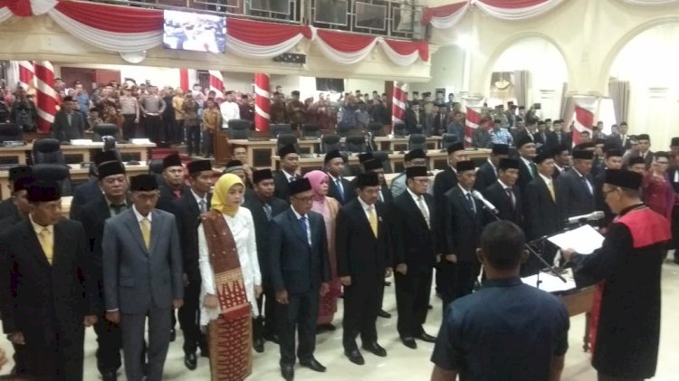 SAH! Ini Dia 35 Nama DPRD Sarolangun yang Dilantik