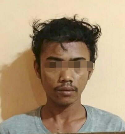 Buang Duit di Belakang Rumah, Nelayan Ini di Polisikan Tetangga