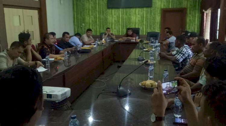 Memanas! Dalam Mediasi Warga Tolak Perpanjangan Izin PT APTP, Pemda Pun Kasih Limit Waktu