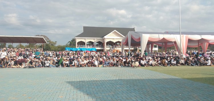 Meski UAS Belum Hadir, Puluhan Ribu Warga Bungo Padati Lapangan MTQ Baru