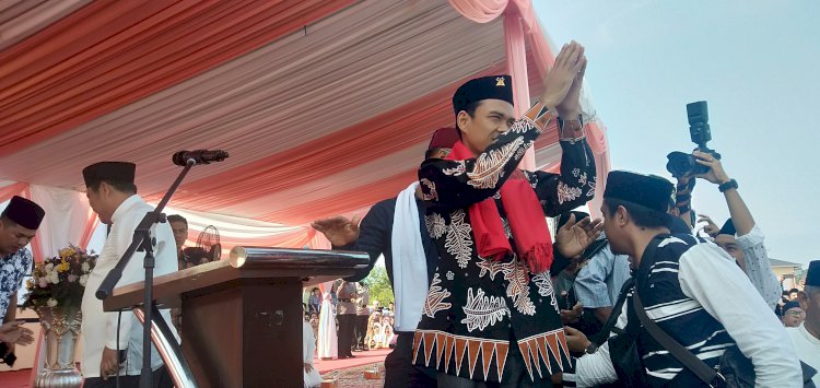 Begini Antusias Warga Bungo Kala UAS Tiba di Panggung Tabligh Akbar