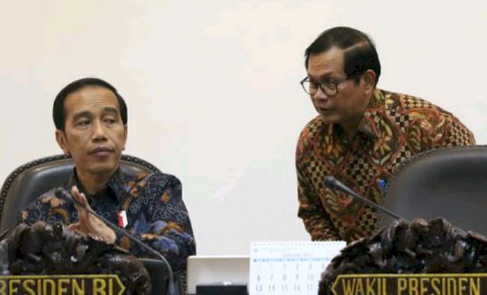 Jokowi Minta Menpan RB Ganti Pejabat Eselon III dan IV dengan Robot AI