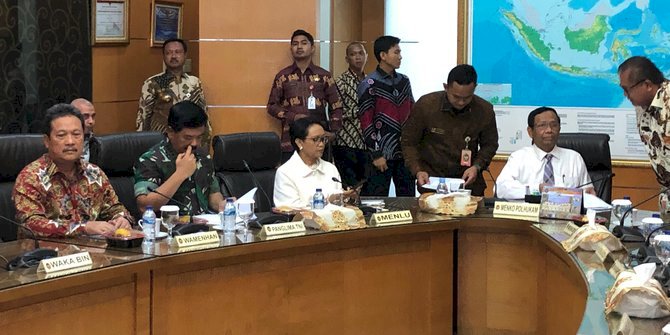 TNI Polri Punya Jaringan Telekomunikasi Aman, Mahfud: Kita Punya Semua!