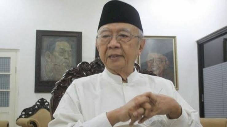 Gus Sholah Dikabarkan Kritis di RS