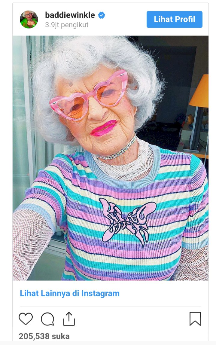 Nenek 92 Tahun Ini Curi Perhatian Netizen, Tampil ABG, Gaul dan Enerjik