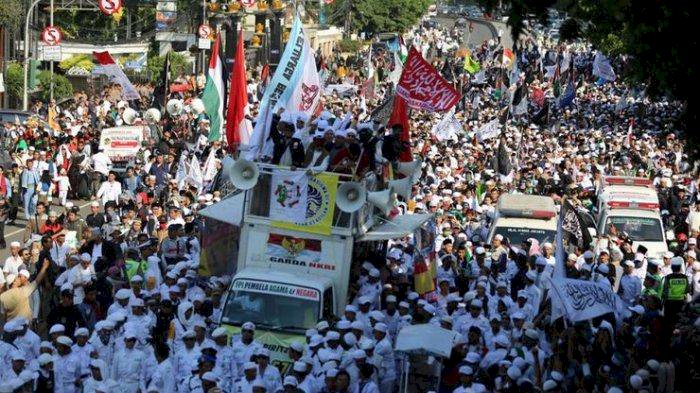 Aksi PA 212, Novel Minta Jokowi Serius Berantas Mega Korupsi
