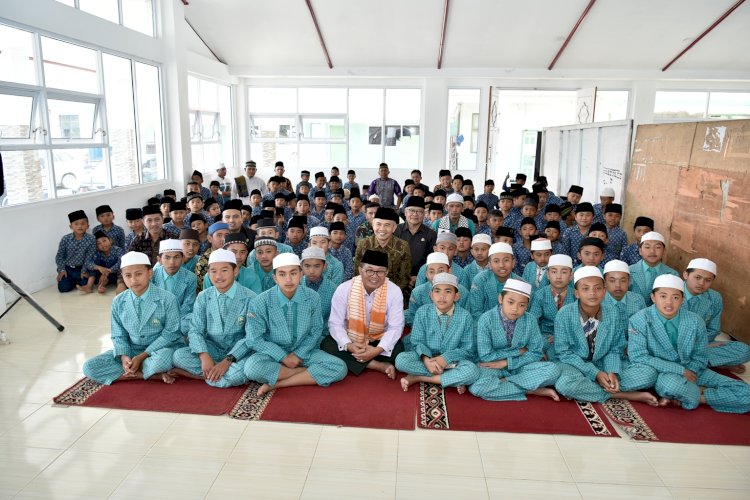 Fachrori: Santri Harus Mampu Bersaing di Era Teknologi