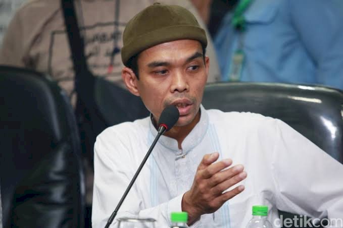 UAS Batalkan Semua Agenda Ceramahnya Ikuti Pemerintah