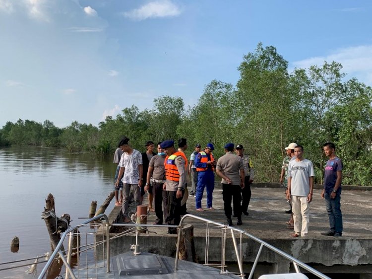 Disaksikan Ibunya, Warga Sungaisaren Tanjab Barat Ini Hanyut Terseret Arus Sungai